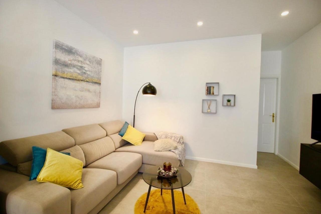 Gzira 3 Bedroom Apartment Exterior photo